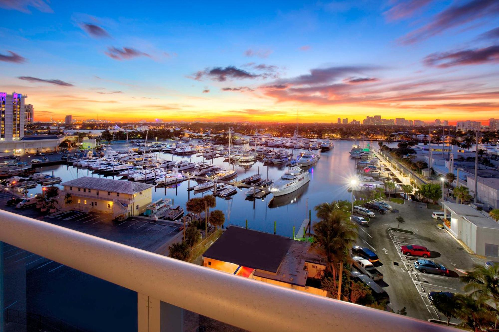 Hotel Maren Fort Lauderdale Beach, Curio Collection By Hilton Bagian luar foto